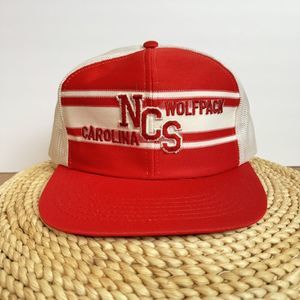 Vintage YA North Carolina State Wolfpack Hat Red Snapback Trucker Cap NCAA